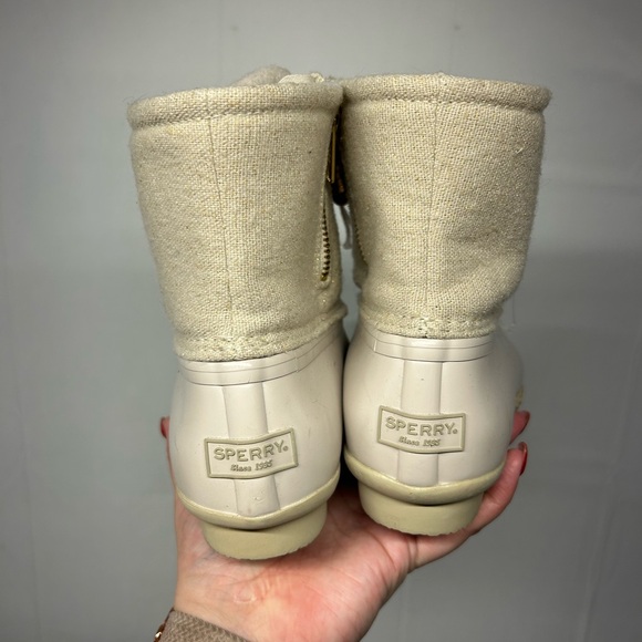 Sperry Women’s 8 Beige Wool Duck Boots - Picture 3 of 8